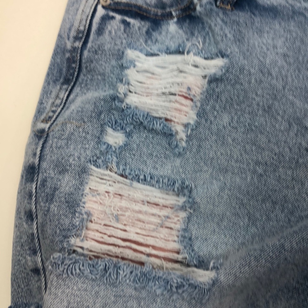 VINTAGE RIDGID HIGH RISE SHORTS - Picture 2 of 4